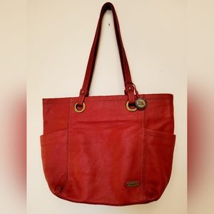 Red sakroots purse